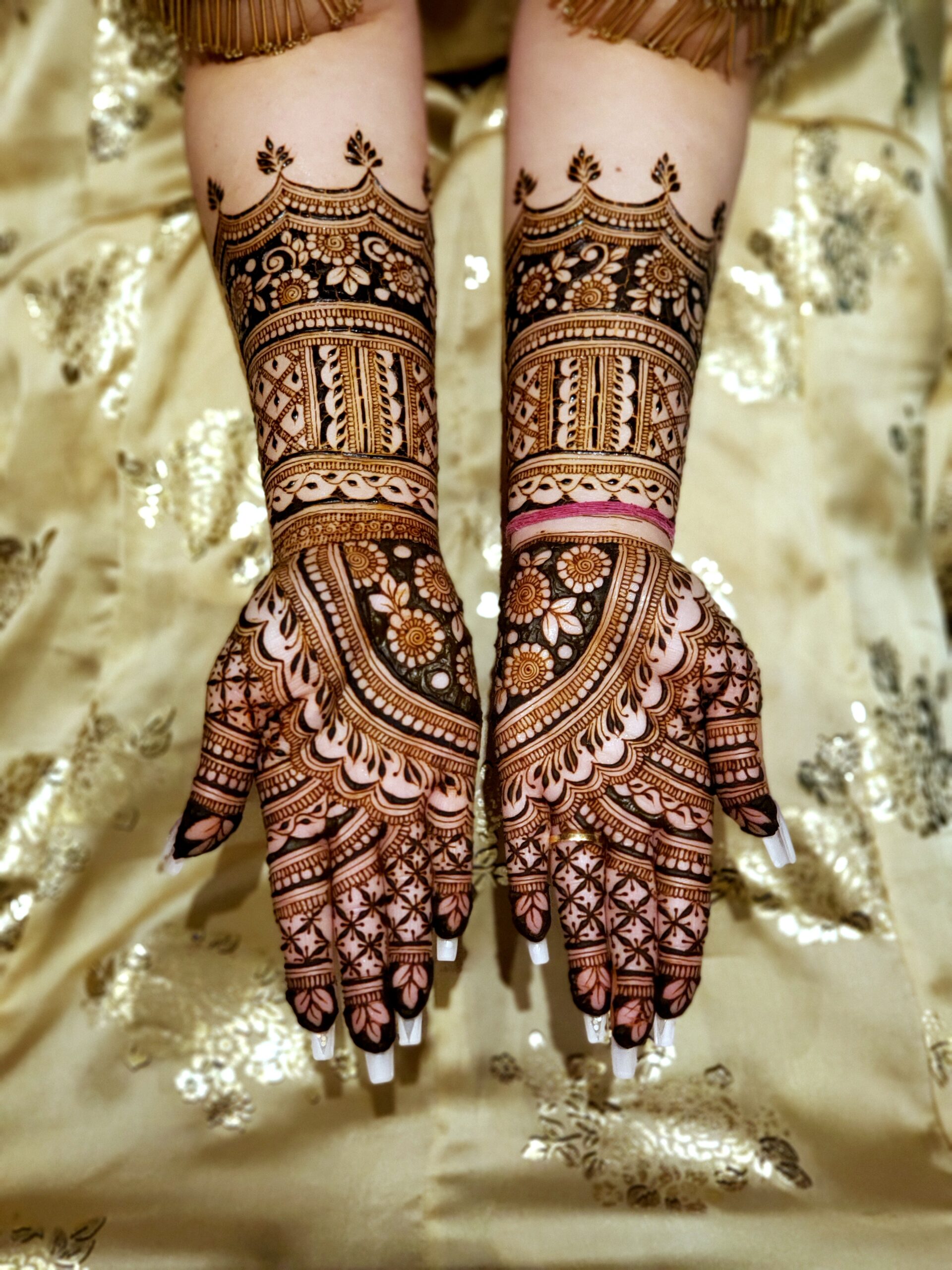 Latest Trendsetter Bridal Mehndi Designs - Wish N Wed